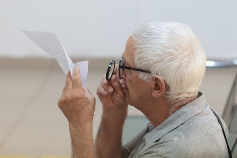 Expert: aproape 40% din pensii sunt calculate greșit