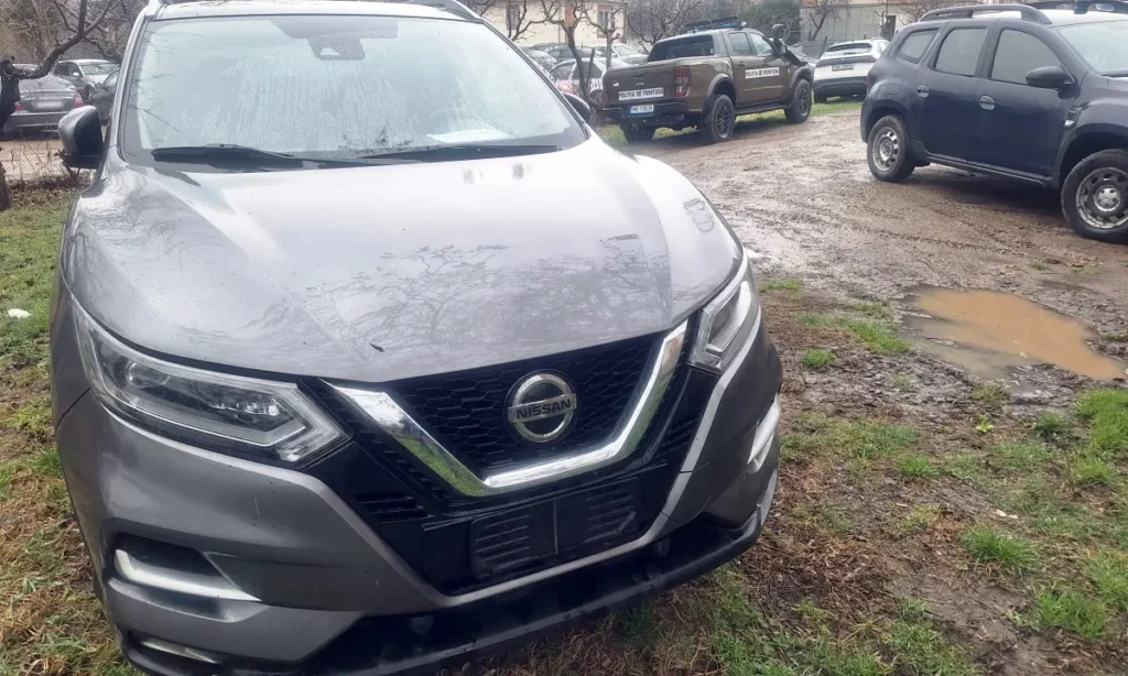 Autoturism furat din Italia, reținut la Albița