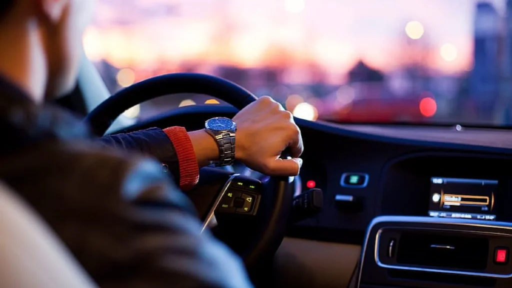 Anchetă în Iași: Șofer de ridesharing, suspectat de abuz asupra unei minore