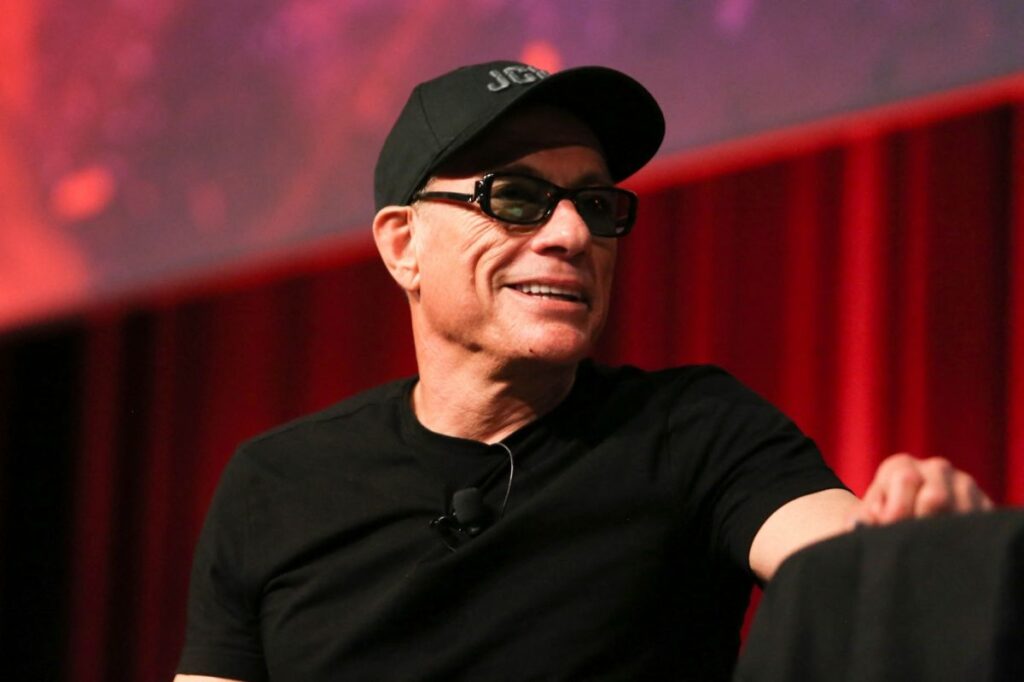 Jean Claude Van Damme, reclamat la DIICOT Iași: servicii sexuale oferite de ”fetele” ieșeanului Morel Bolea