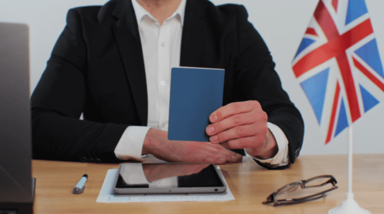 Adio, UK! Se închid porțile pentru o parte din imigranții fără studii superioare