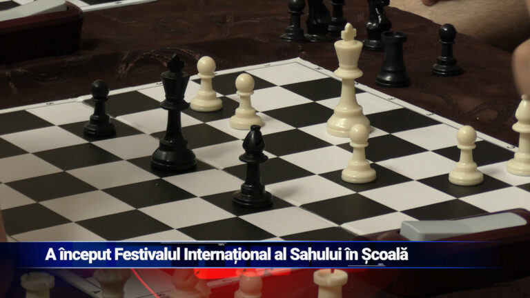 A început Festivalul Internațional al Șahului în Școală