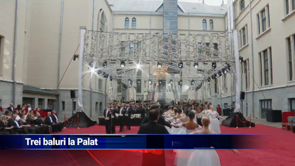 Trei baluri la Palat