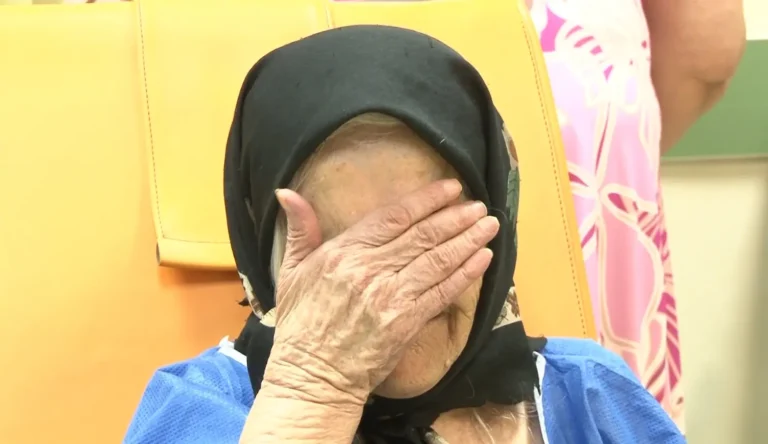 Criza vârstnicilor abandonați: Spitalele Ieșene, afectate de indiferența familiilor