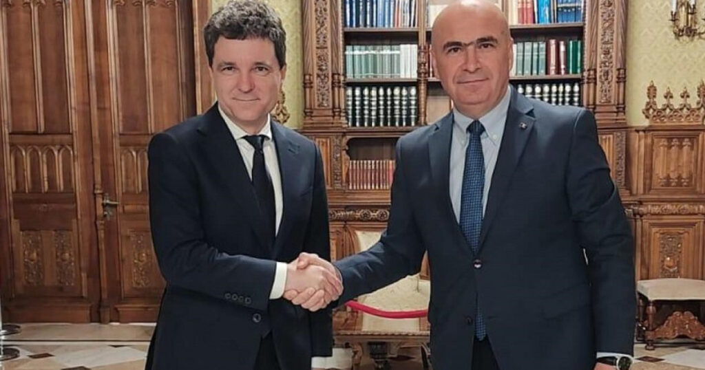 Nicușor Dan dă vina pe Bolojan pentru mărirea TVA