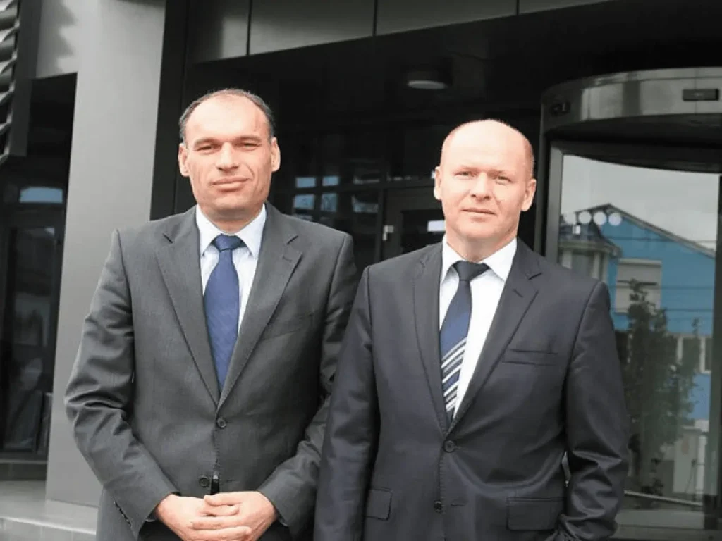 Extindere istorică pentru Dedeman: Frații Pavăl realizează o tranzacție majoră în Grecia