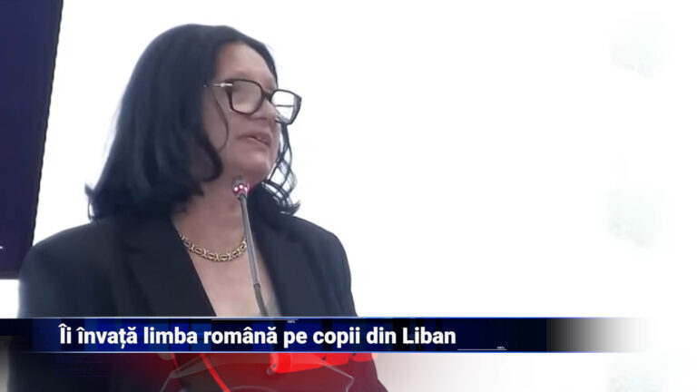 Îi învață limba română pe copiii din Liban