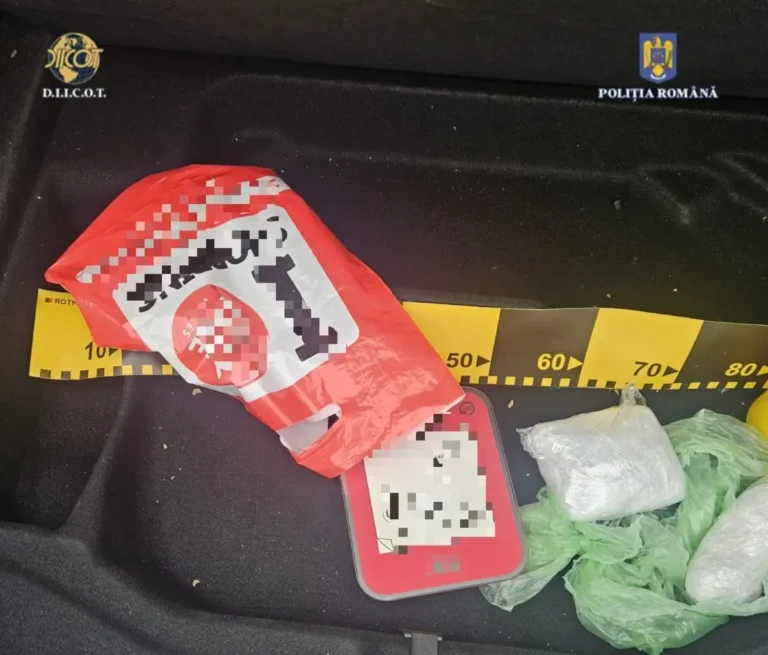 Un kilogram de cocaină, confiscat: Planul unui traficant portughez de a distribui droguri în Iași, Vaslui și Neamț a fost dejucat