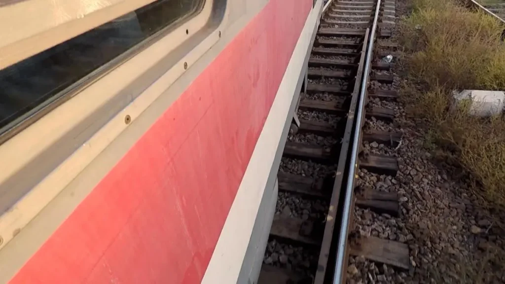 Tragedie în Bacău: o adolescentă de 15 ani a murit lovită de tren