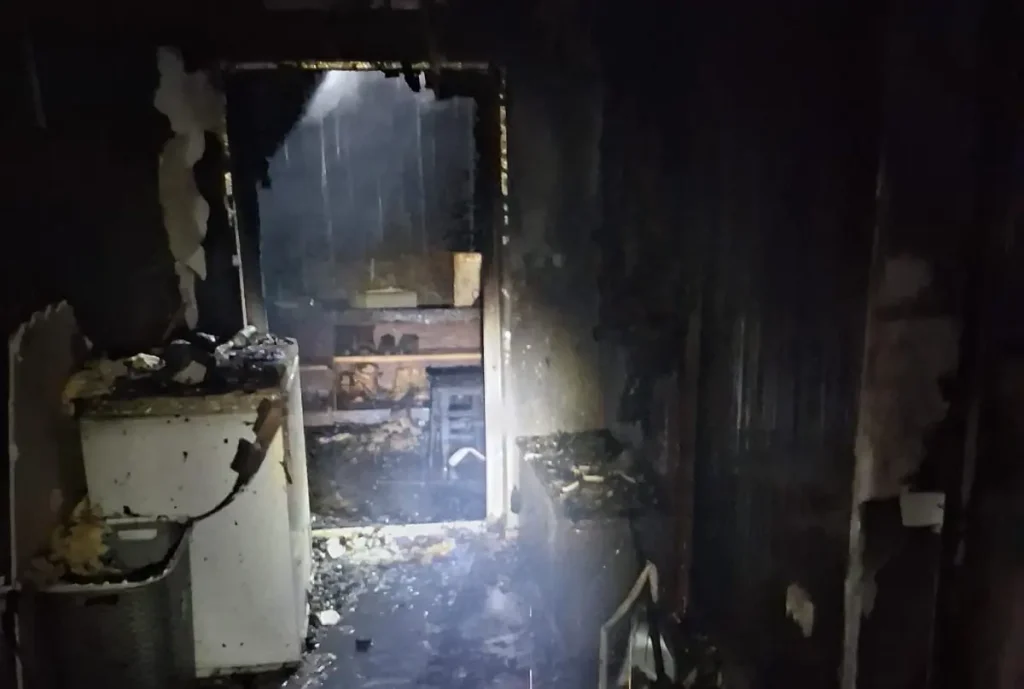 Tragedie la Puiești: un bărbat a murit într-un incendiu devastator