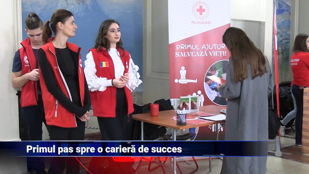 Voluntariatul, primul pas spre o carieră de succes