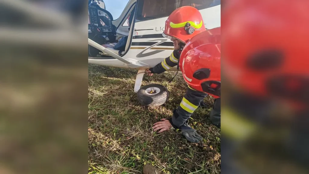Aterizare forțată pe aerodromul din Neamț. Echipajul a fost salvat de reflexele pilotului
