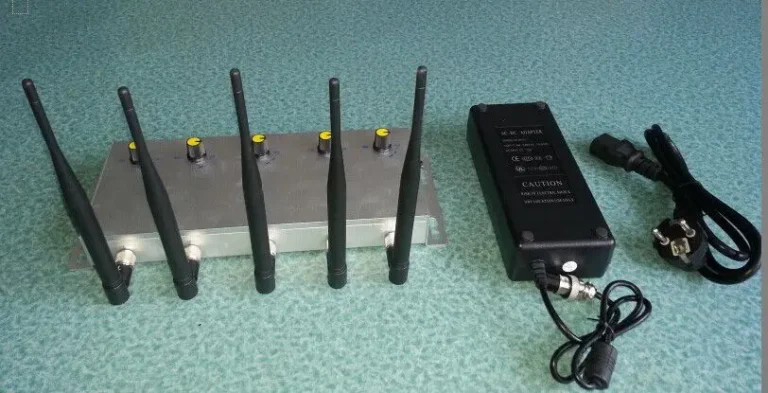 Profesorul universitar din Iași suspectat că a bruiat telefoanele la examene nu va fi sancționat; ANCOM oferă explicații