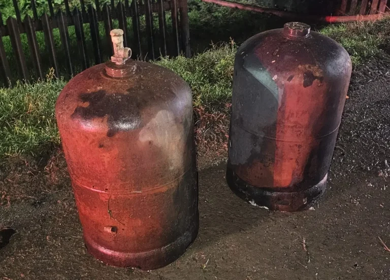 Incendiu în Bosia (Ungheni): Pompierii au intervenit cu trei autospeciale