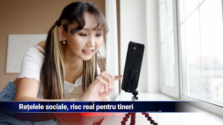 Reţelele sociale, risc real pentru tineri