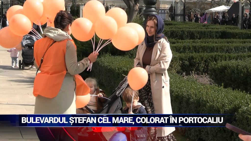 Bulevardul Ştefan cel Mare, colorat în portocaliu