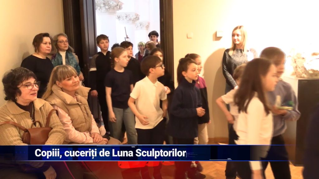 Copiii, cuceriţi de Luna Sculptorilor