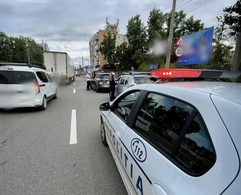 Razie de amploare a Poliției Rutiere în Iași: Zeci de amenzi și permise suspendate pentru blocarea intersecțiilor și condus agresiv