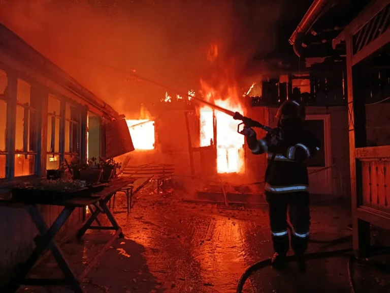 Incendiu cu o victimă în județul Suceava