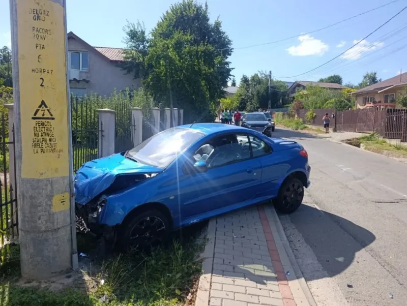 Accident grav în Horpaz: Două autoturisme implicate, cinci persoane evaluate de urgență, inclusiv doi copii