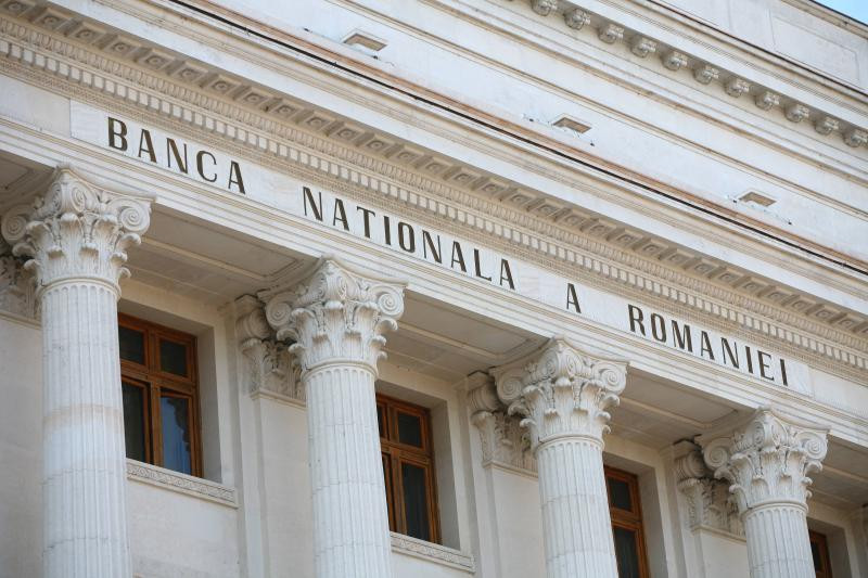 BNR lansează o nouă bancnotă de 100 de lei
